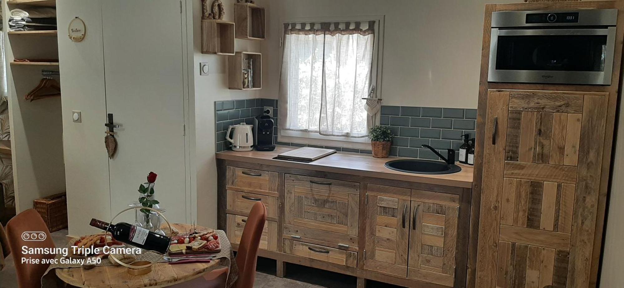 Le Mas Aux Amoureux , Suite Romantique Et Spa Le Barcares Bagian luar foto